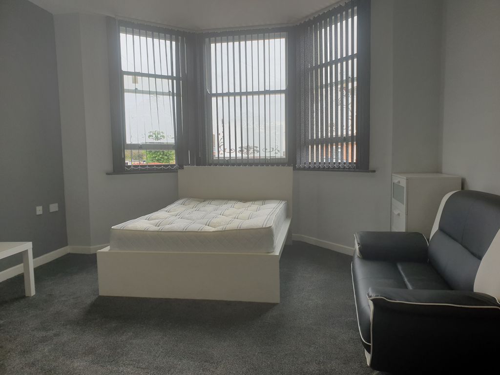 Property photo 1 of 1