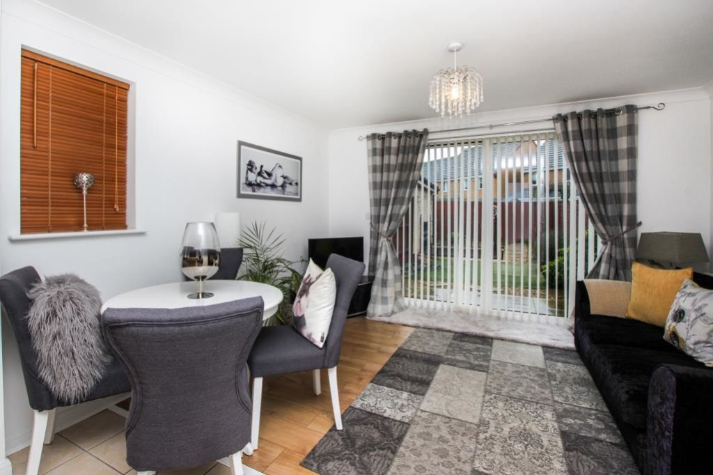 Property photo 3 of 7 Img_8336_Lge