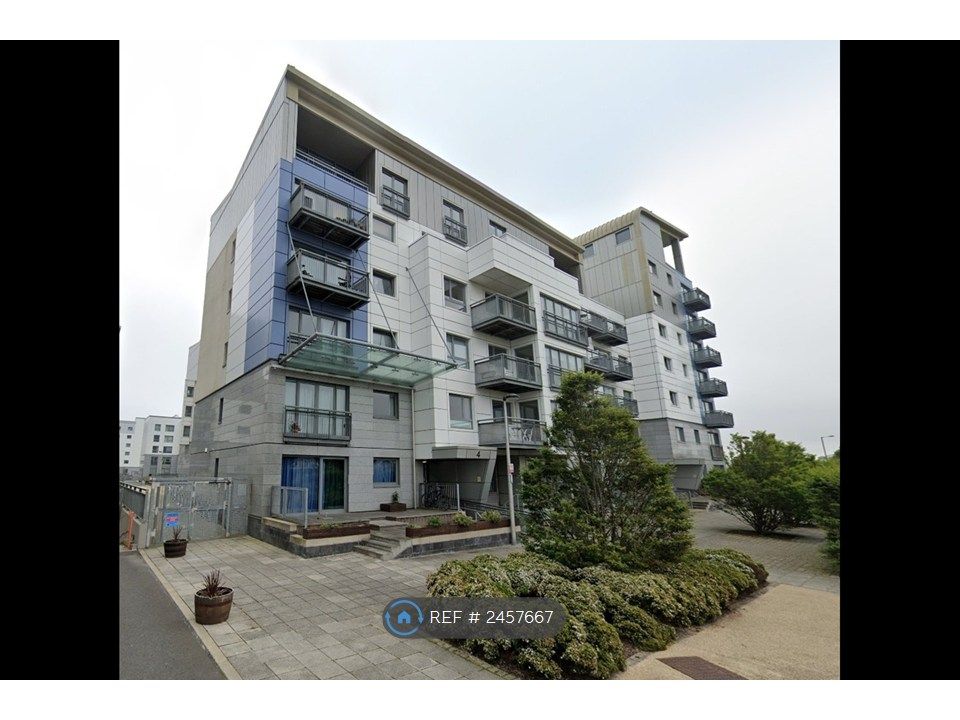 Property photo 1 of 17 Main Building