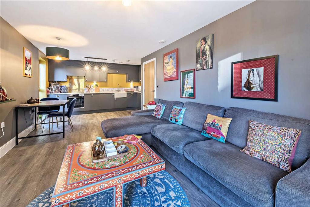 Property photo 2 of 10