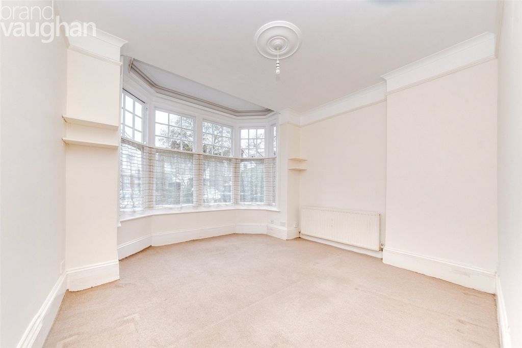 Property photo 2 of 7 Picture No. 04