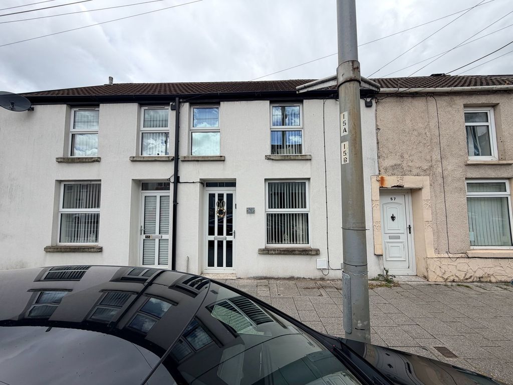 Property photo 1 of 37