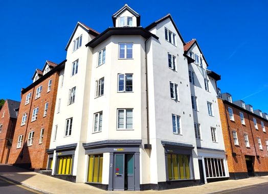 Property photo 1 of 21