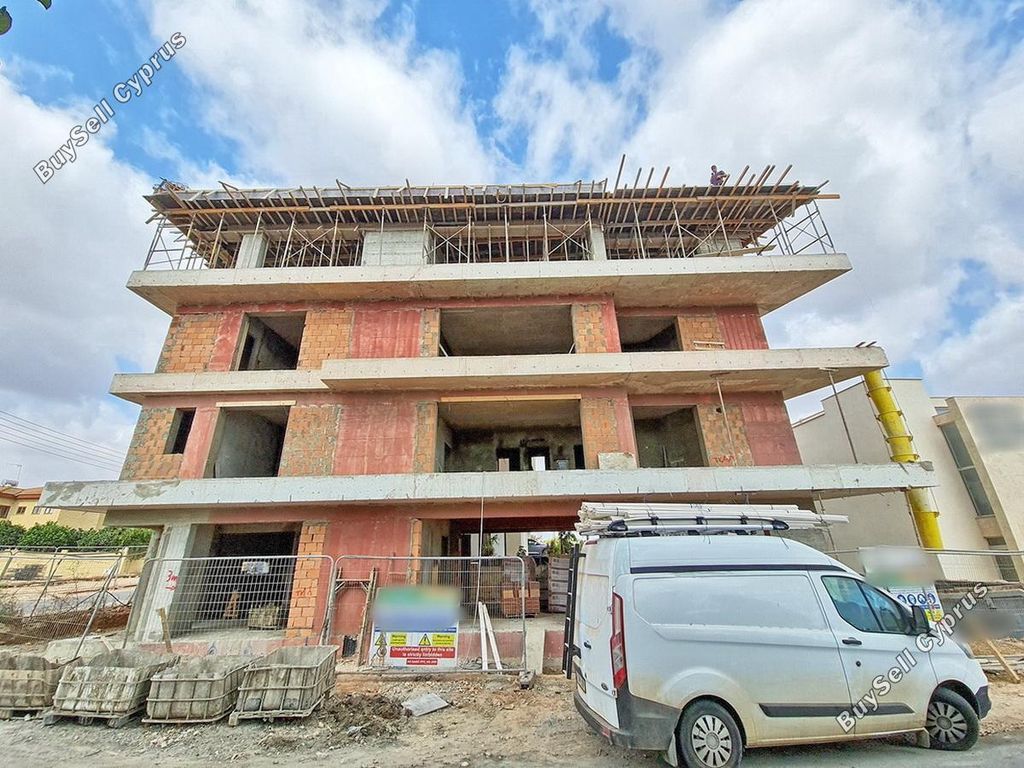 Property photo 2 of 3