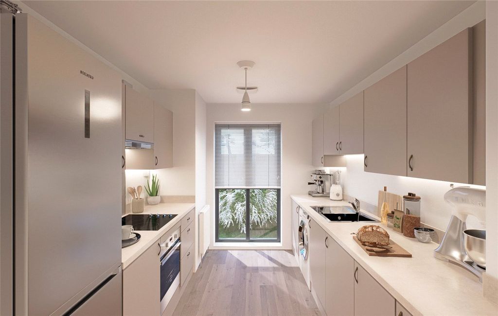 Property photo 3 of 8 Picture No. 02