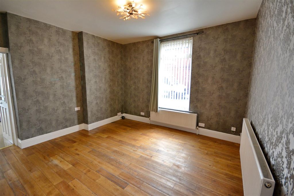 Property photo 3 of 15 Mwg_8677.Jpg