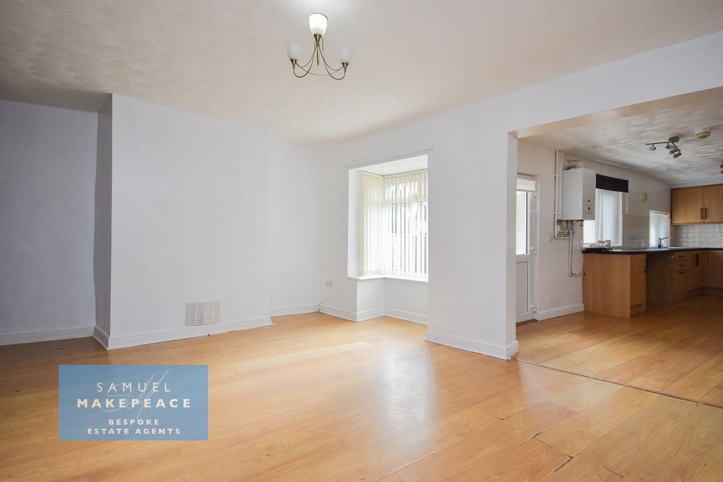 Property photo 2 of 13 144Hstp1 (4)