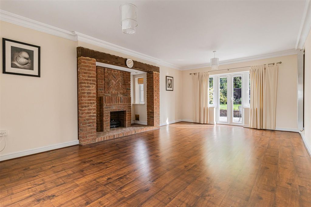 Property photo 3 of 35 39_78130.Jpg