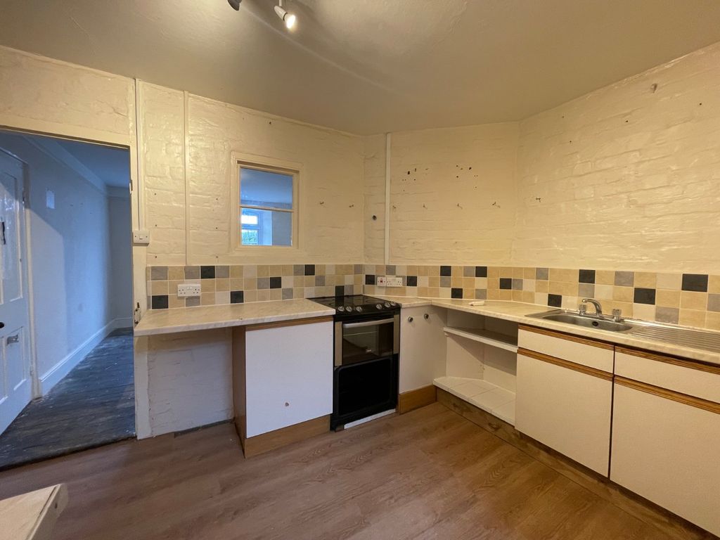 Property photo 3 of 12 Picture No. 05