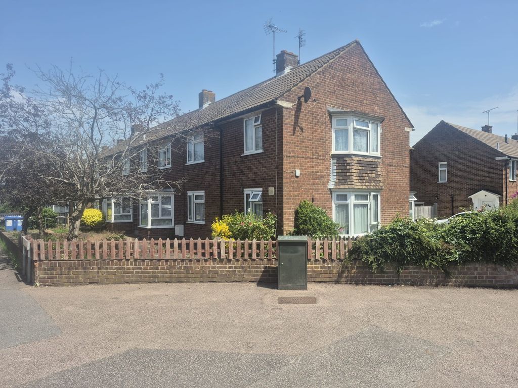 Property photo 1 of 3