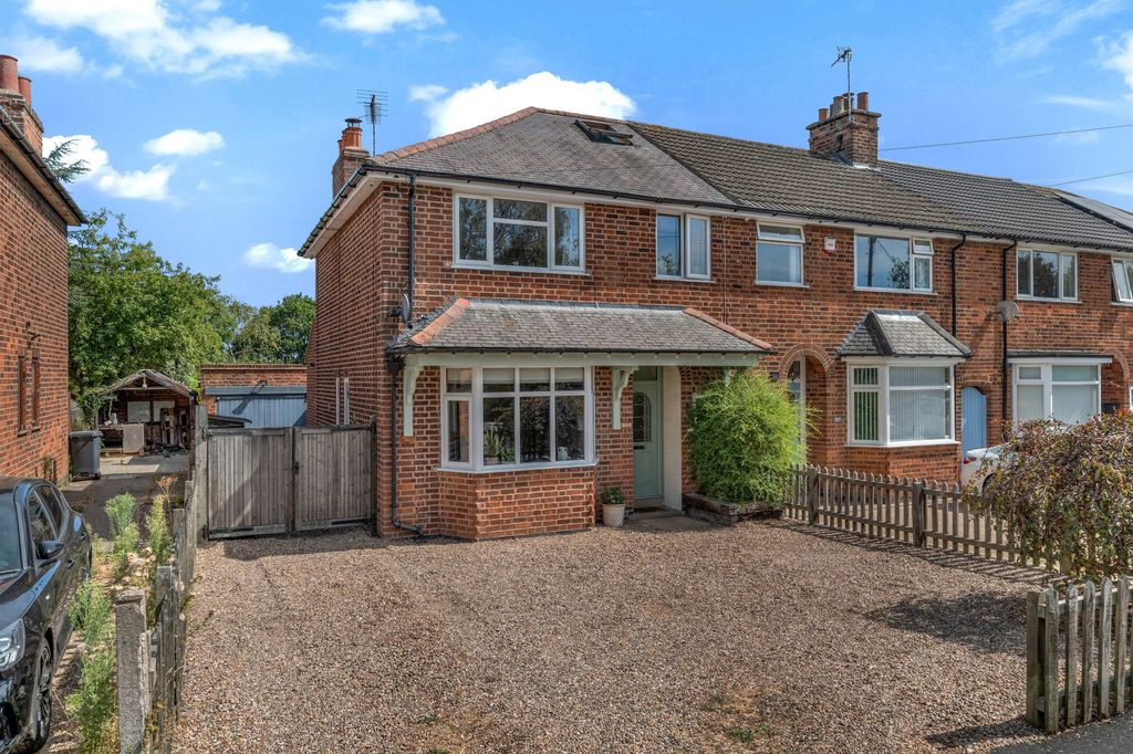 Property photo 1 of 25