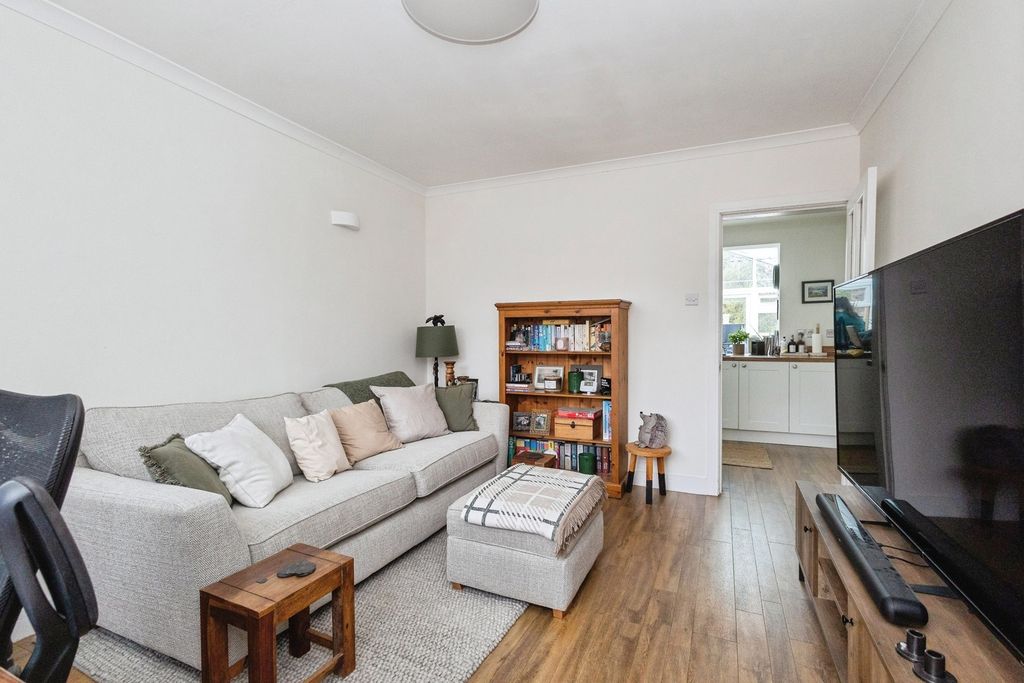 Property photo 2 of 21 Pbox-Img.Jpg