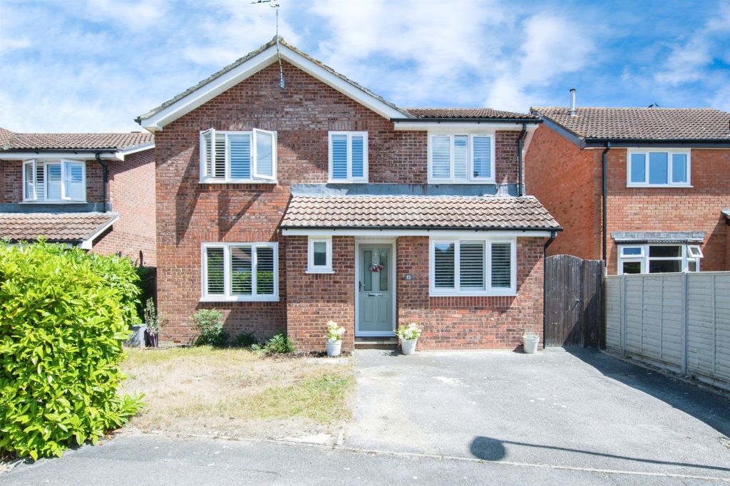 Property photo 1 of 33