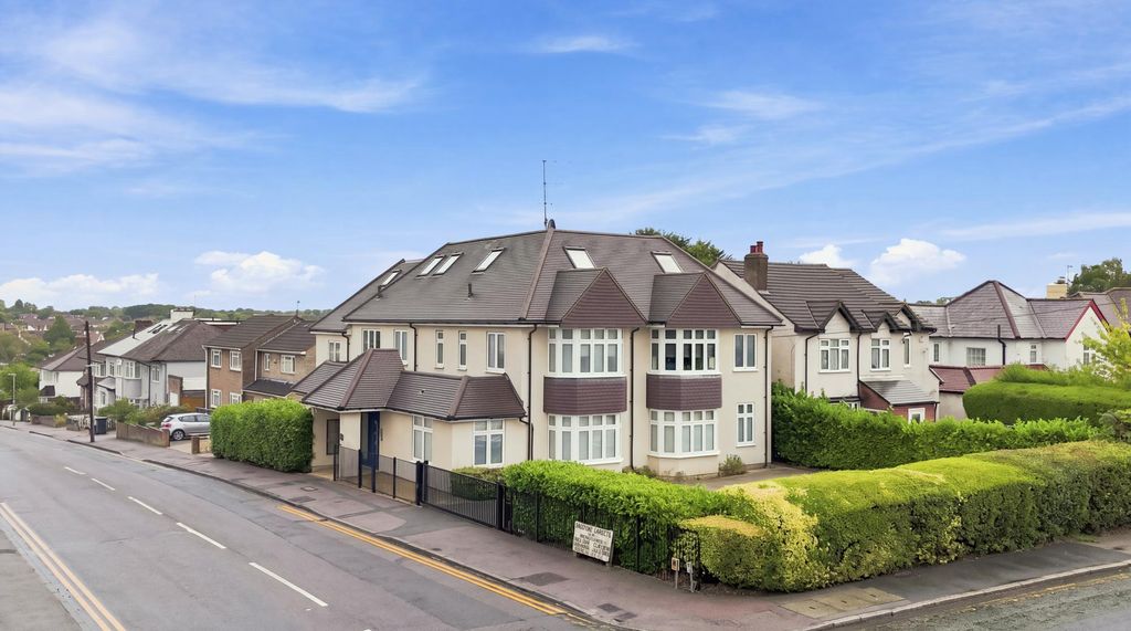 Property photo 1 of 16 5567336
