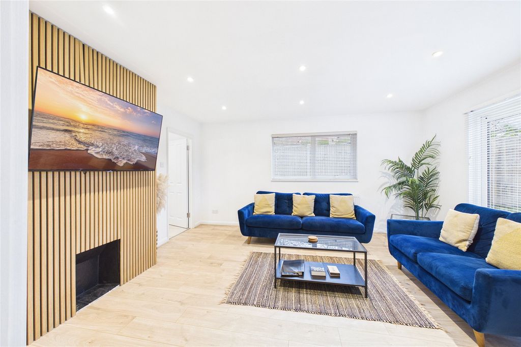 Property photo 2 of 12 Picture No. 06