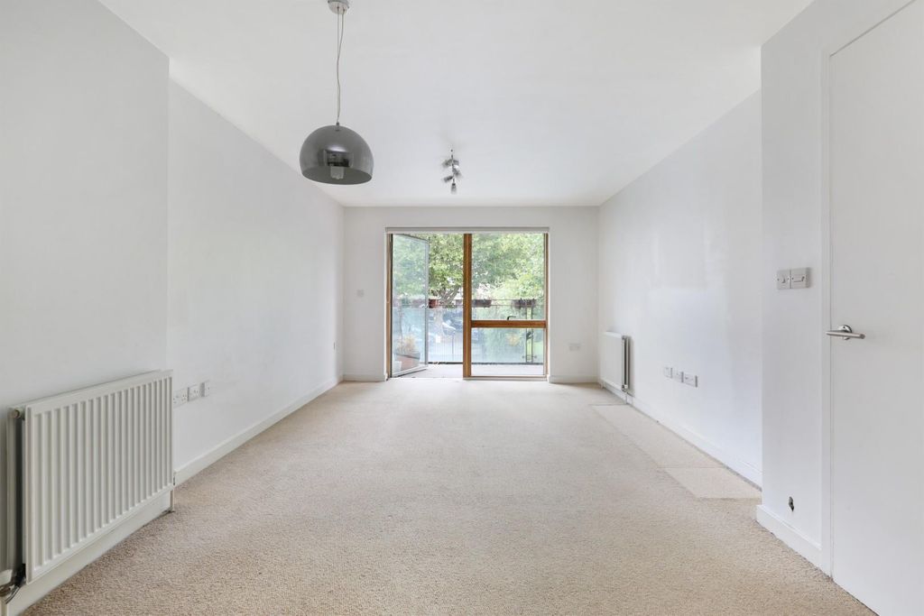 Property photo 1 of 9 Ach_8837.Jpg