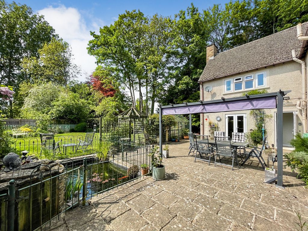 Property photo 2 of 14 1