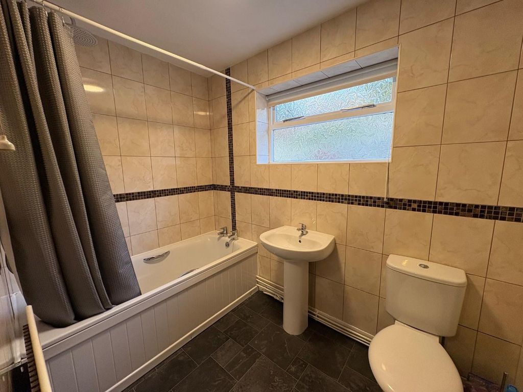 Property photo 2 of 10 Img_4978 (3).Jpeg