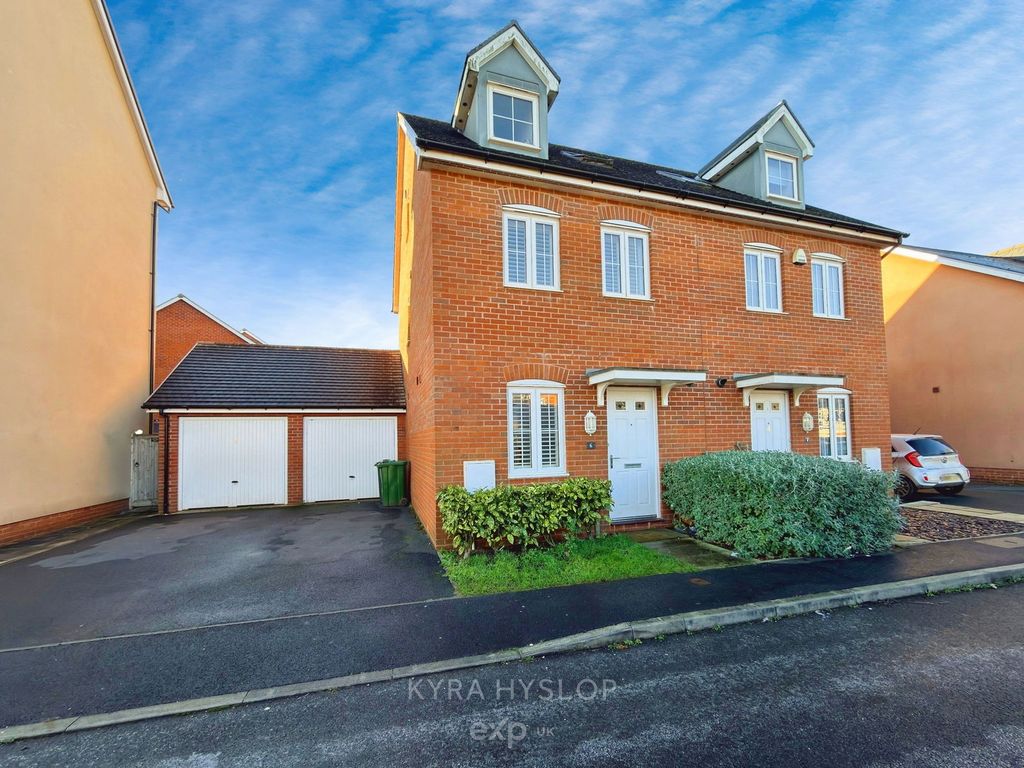 Property photo 1 of 20