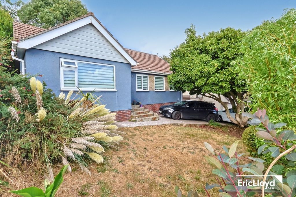 Property photo 1 of 23 Photo 21