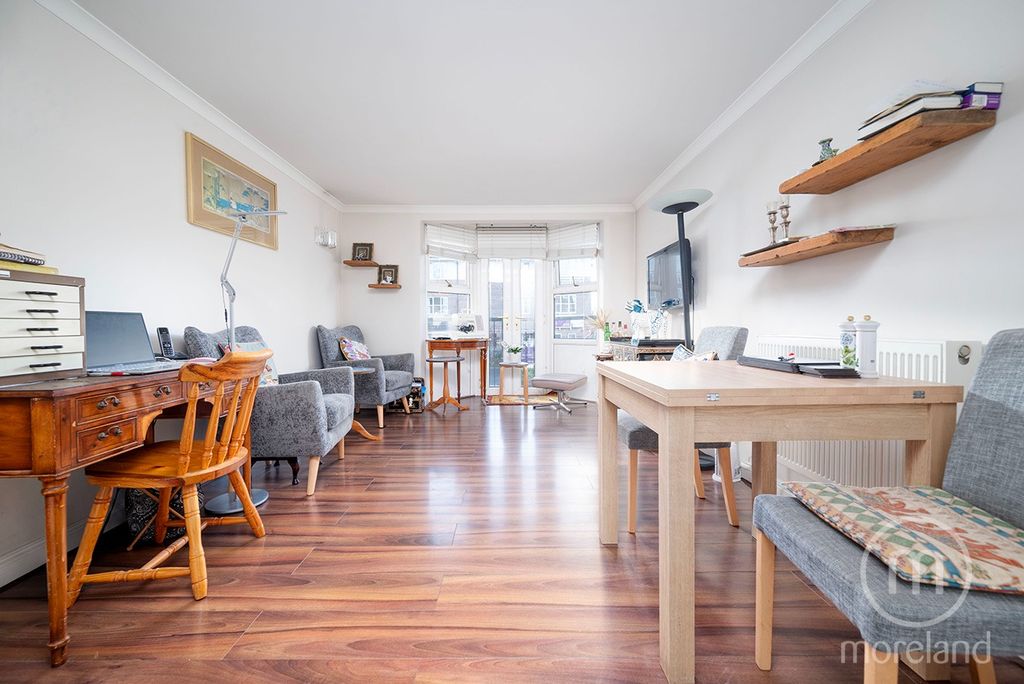 Property photo 3 of 10 4719865