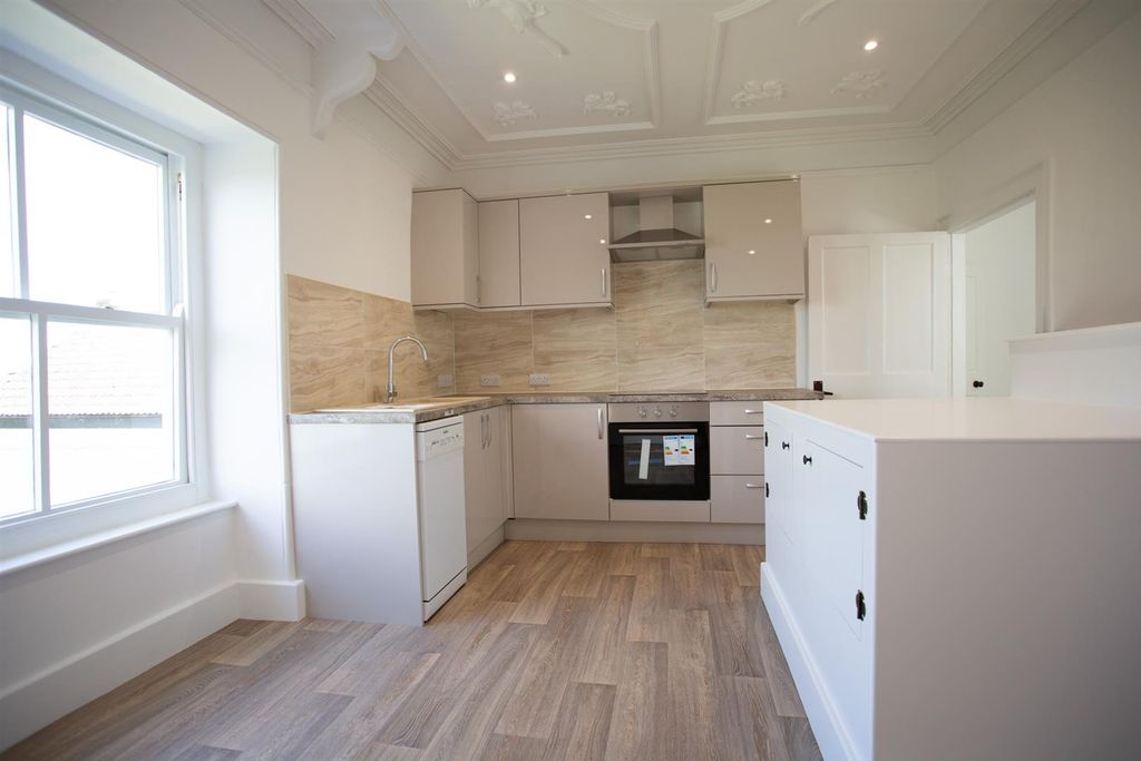 Property photo 2 of 13 Derb6460.Jpg