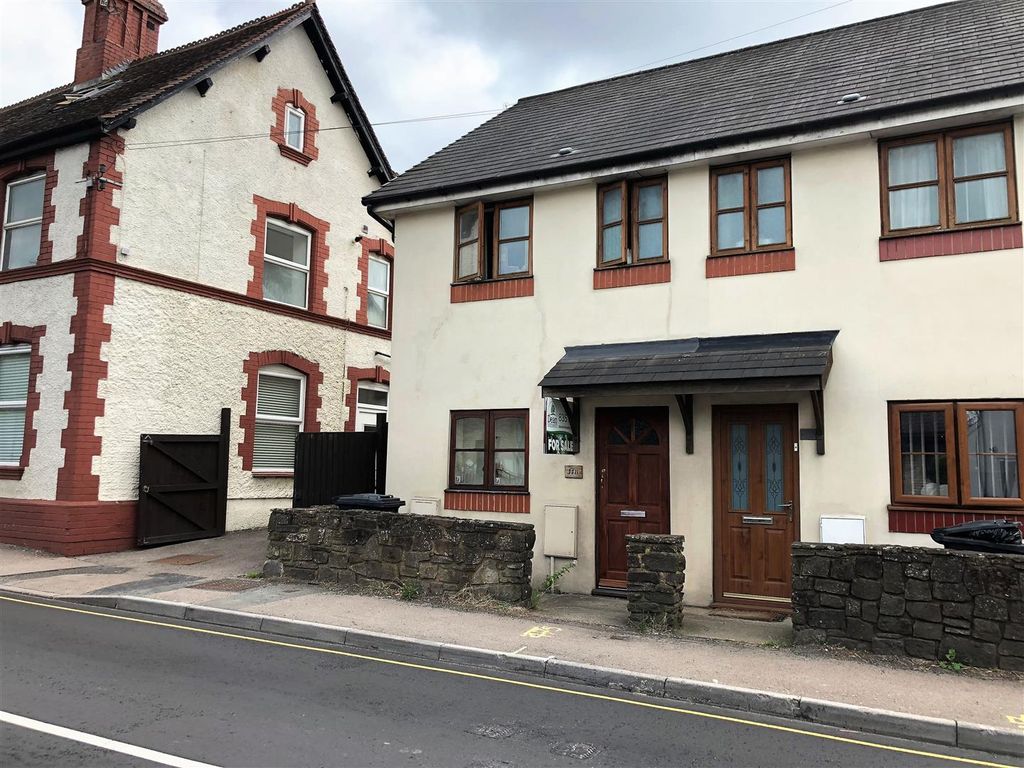 Property photo 1 of 9