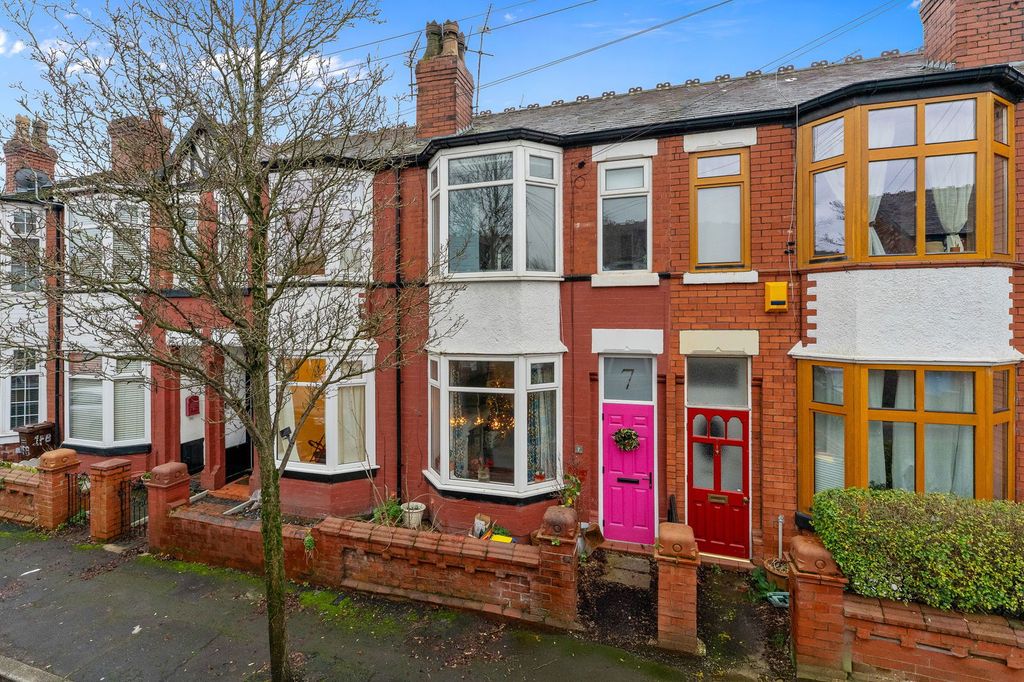 Property photo 1 of 16