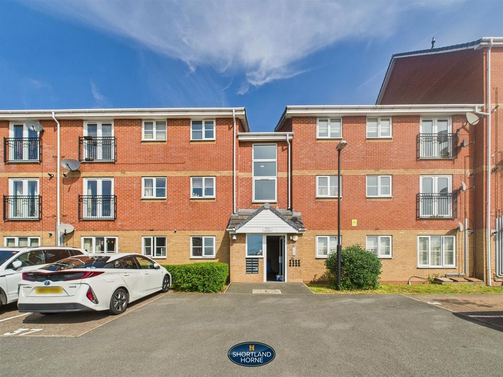 Property photo 1 of 6