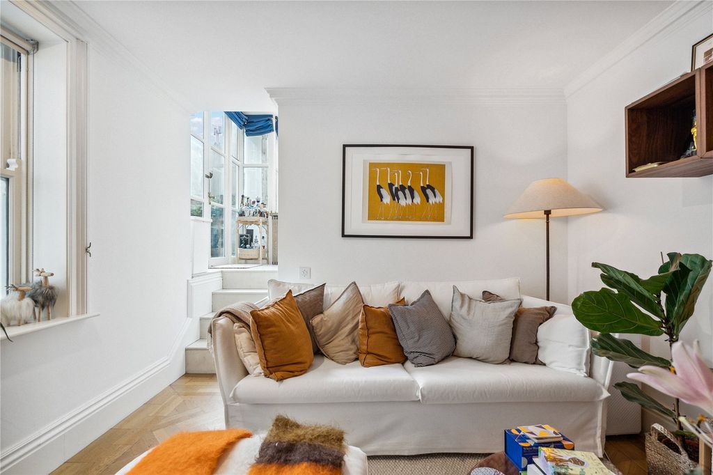 Property photo 2 of 14 A085i00000L969Vaab_Kof130204_24.Jpg