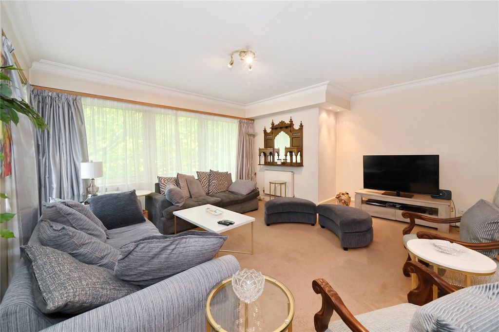 Property photo 2 of 16 Picture No. 04