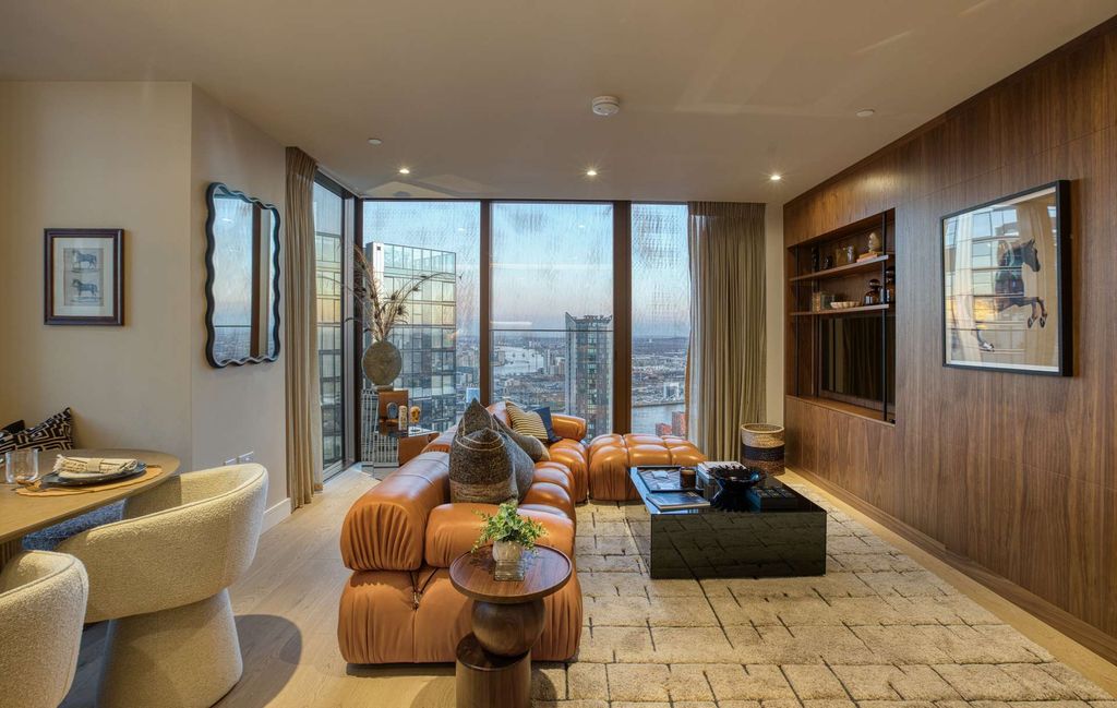 Property photo 1 of 22