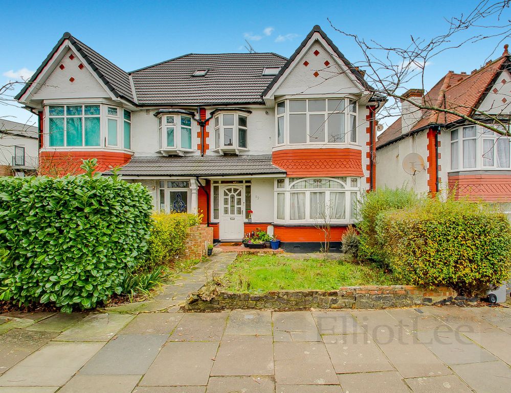 Property photo 1 of 11