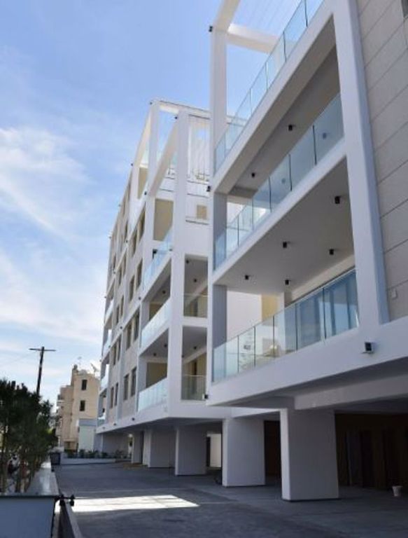 Property photo 1 of 18 Apartments