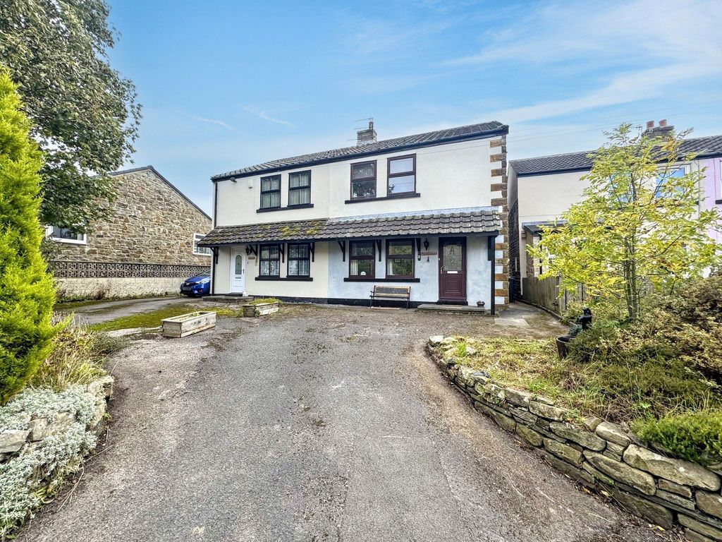 Property photo 1 of 24