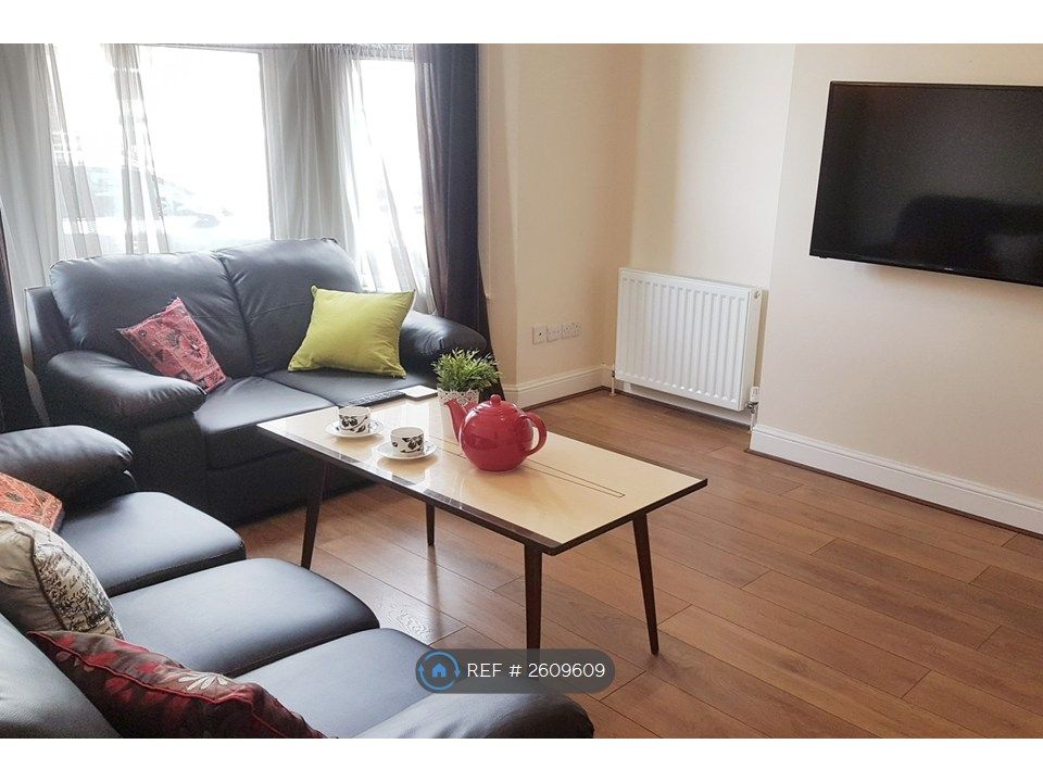 Property photo 2 of 15