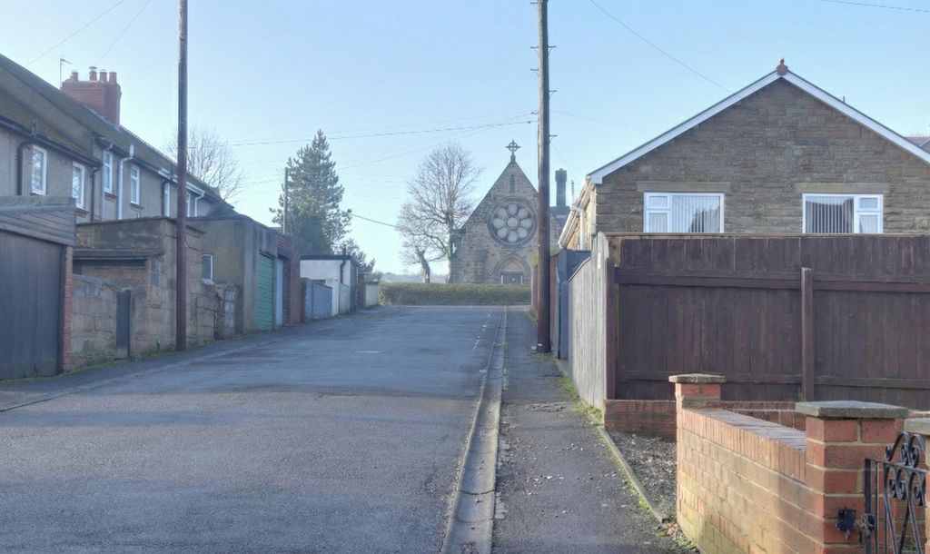 Property photo 2 of 12 Street Church