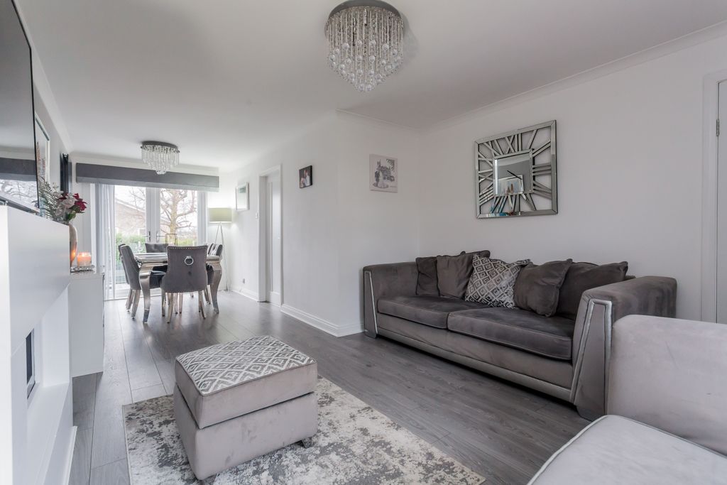 Property photo 3 of 15 Property Image 3