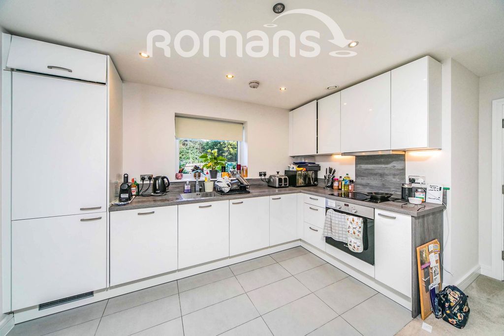 Property photo 3 of 10 Property Image