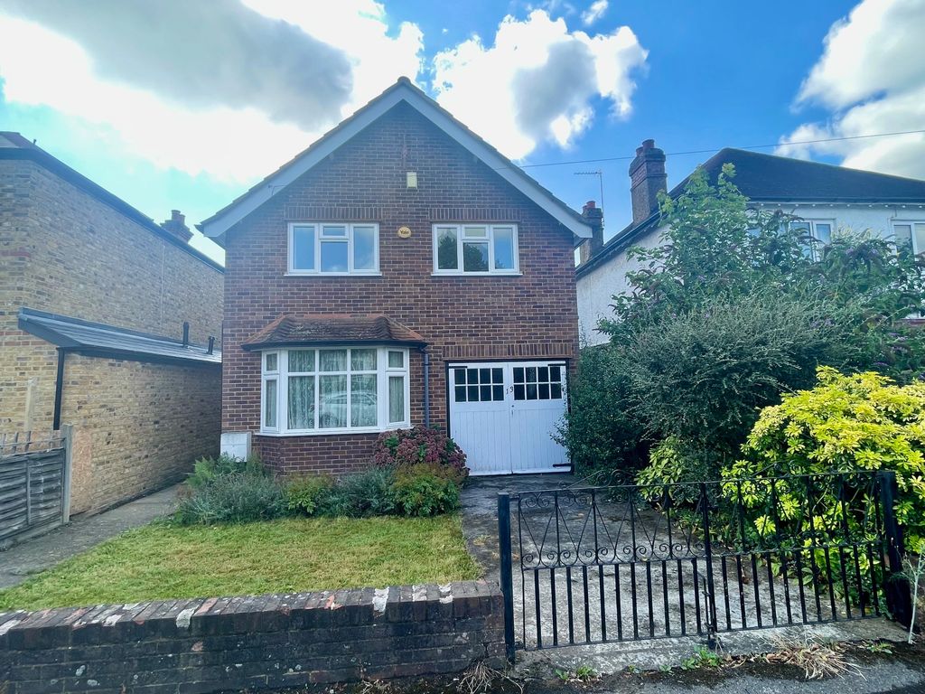 Property photo 2 of 24