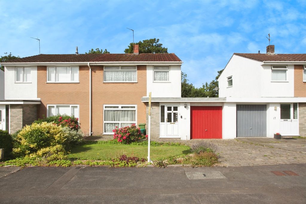 Property photo 1 of 17