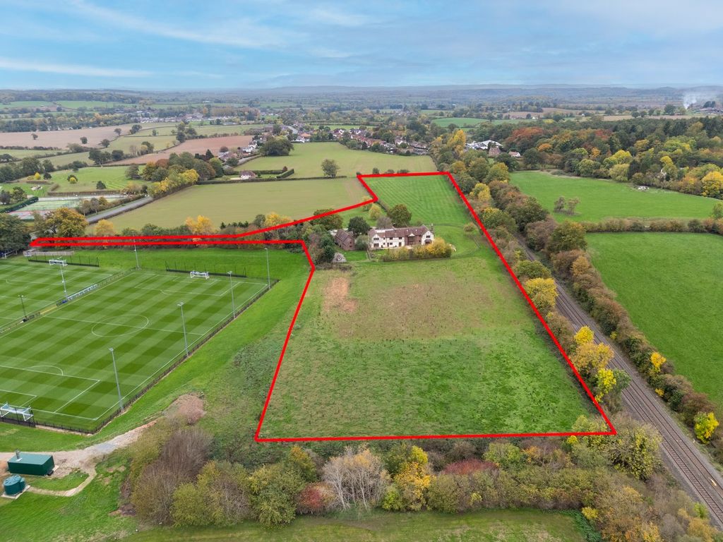 Property photo 2 of 46