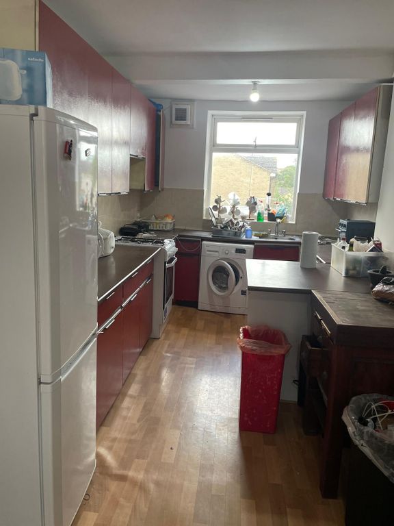 Property photo 3 of 5