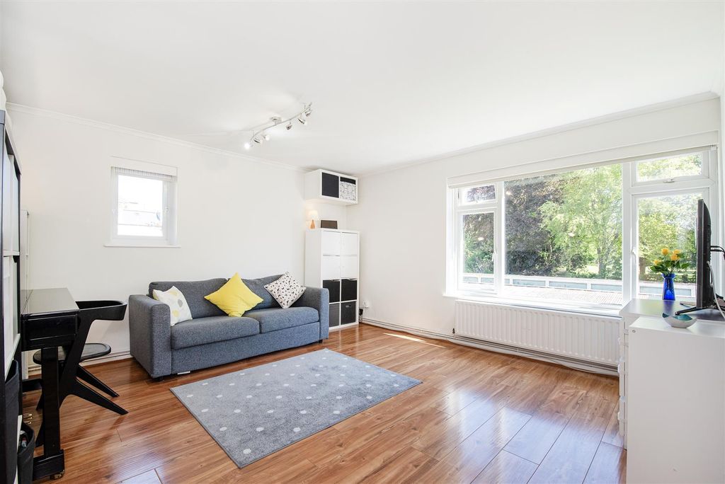 Property photo 2 of 13 Helliwell &amp; Co