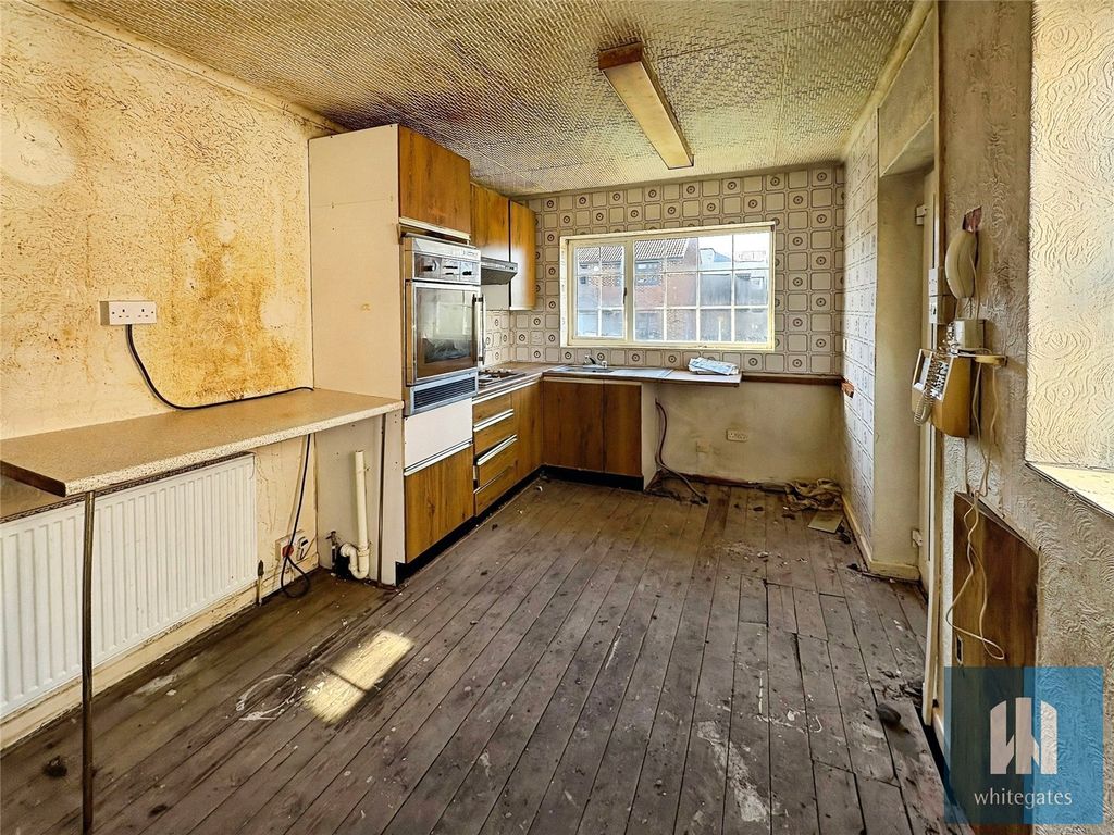 Property photo 3 of 14 Picture No. 17