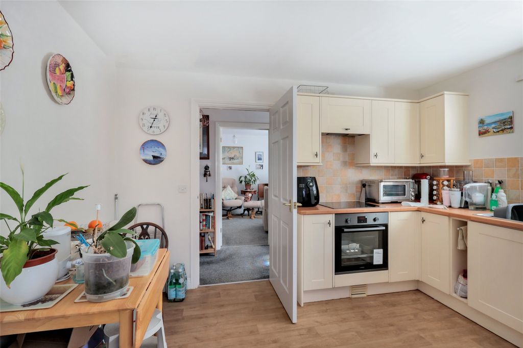 Property photo 3 of 13 Picture No. 08