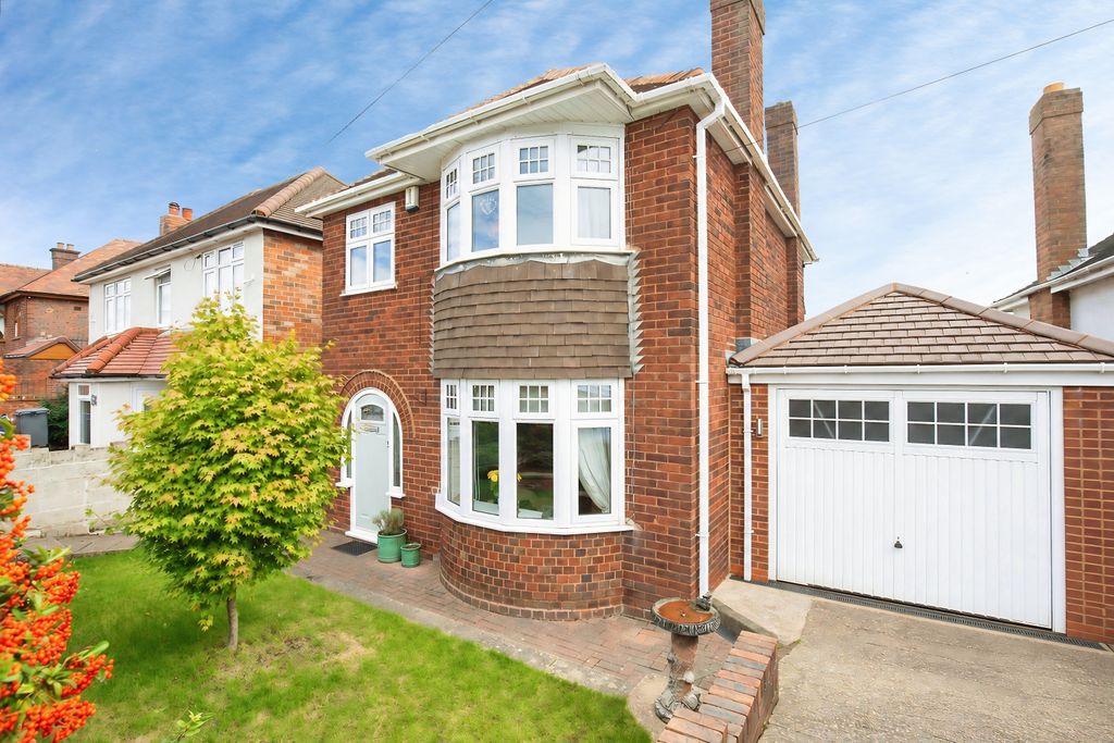 Property photo 1 of 30 Bfcc268d-E2