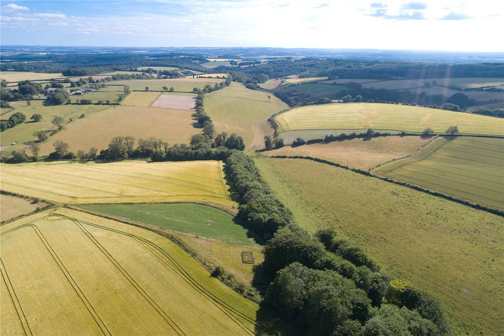 Property photo 2 of 6 Picture 2