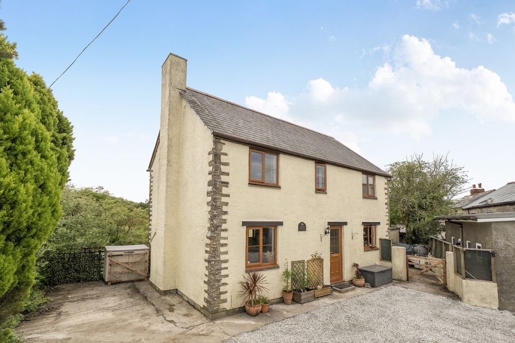 Property photo 1 of 19