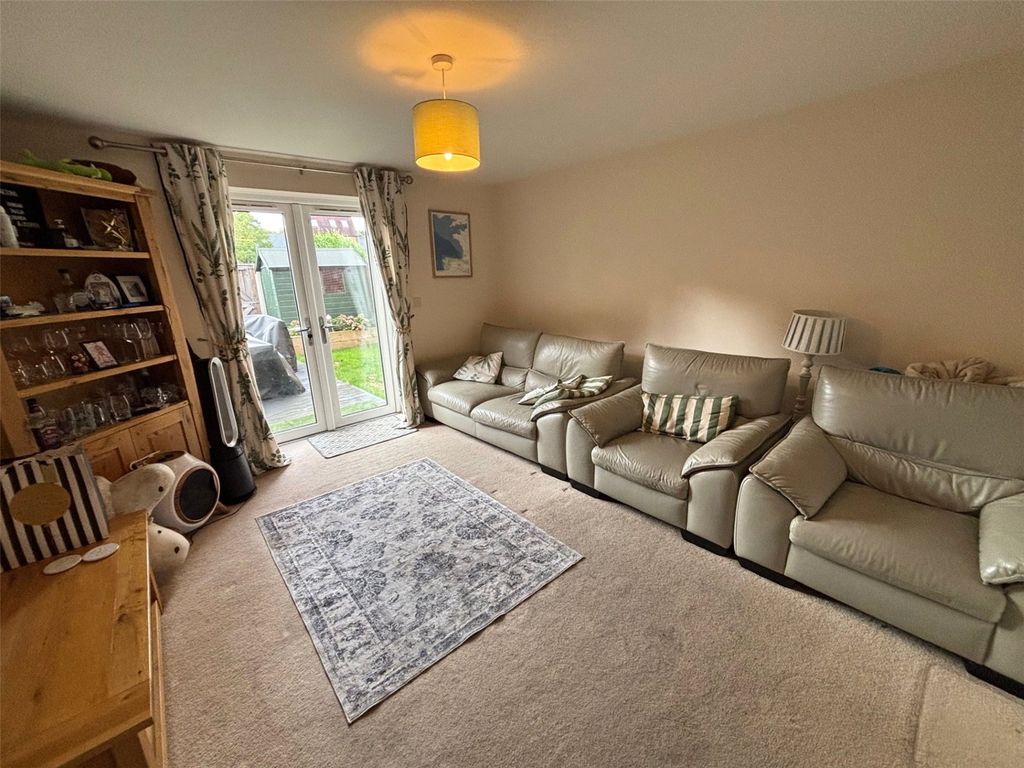 Property photo 2 of 19 Picture No. 06